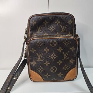 Authentic Louis Vuitton Monogram Amazon Shoulder Bag with COA